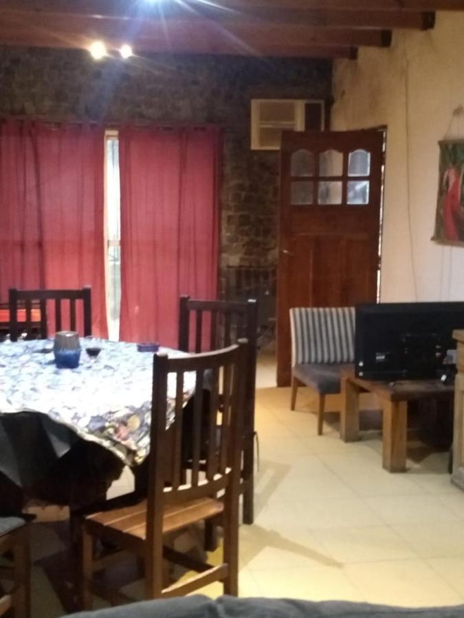 Luis'S House Ezeiza Airport Hotel Monte Grande Exterior photo