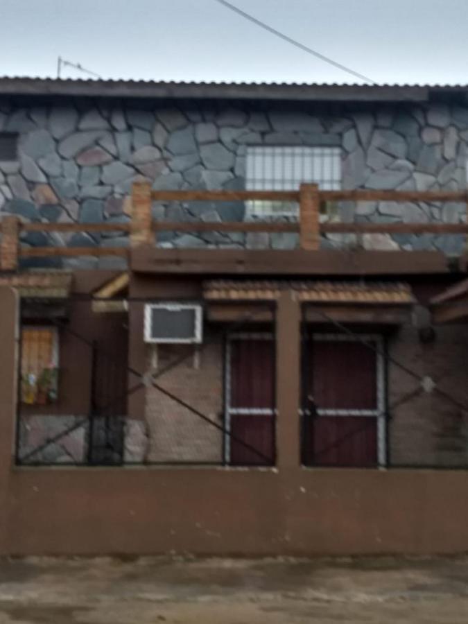 Luis'S House Ezeiza Airport Hotel Monte Grande Exterior photo
